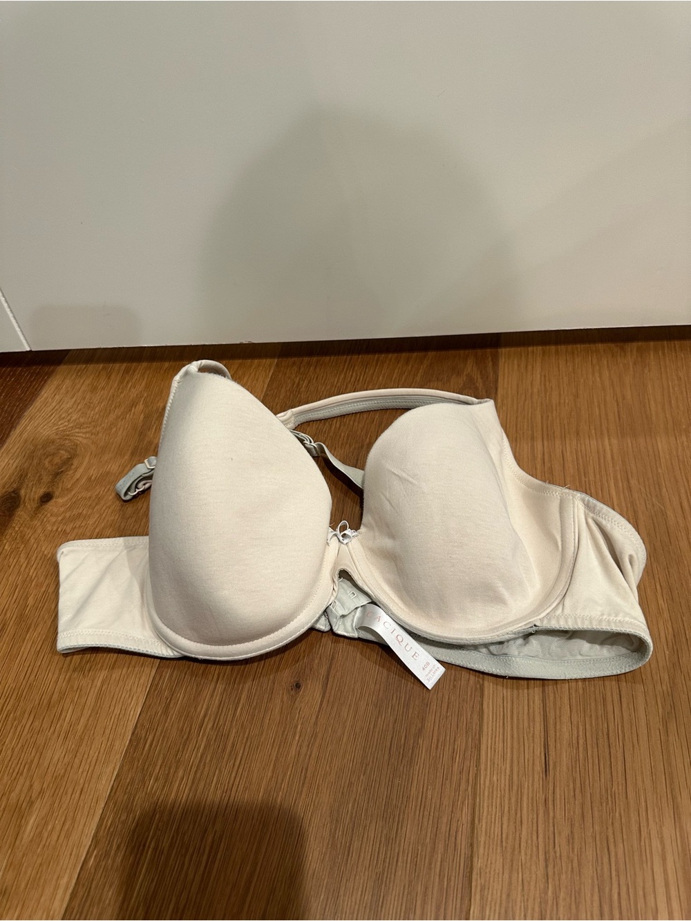 Cacique Light Ivory Padded T-Shirt Bra